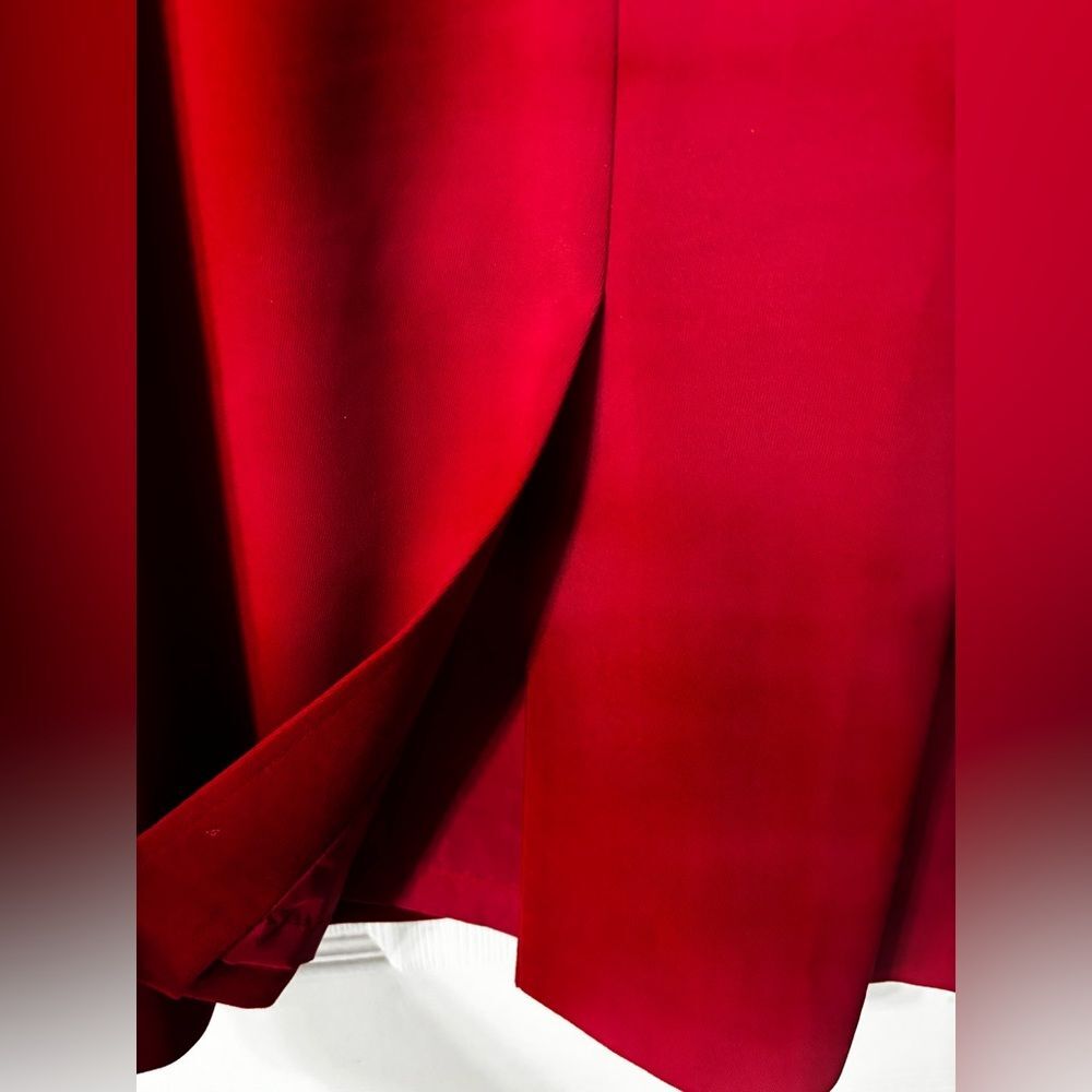 Le Suit Classic Skirt Suit Set Women's Size 14W Red Pockets Lined Holiday READ - Picture 15 of 16